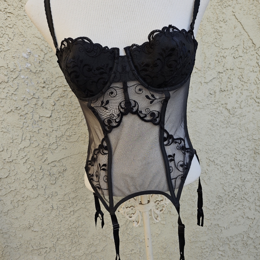 Bustier black